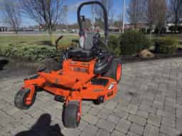 Kubota Z422KWTNC-60 – 60″ Zero Turn Mower