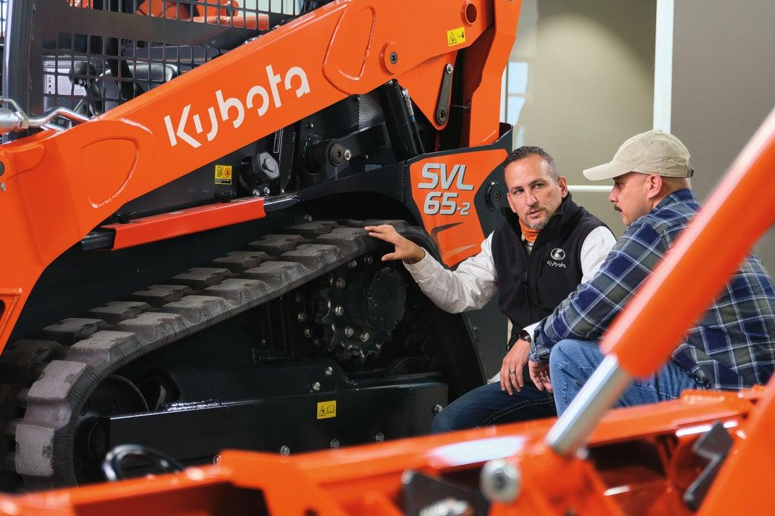 Man showing the SVL65-2