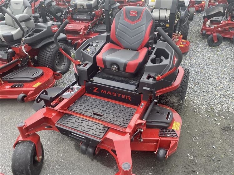 New Toro 77283 2000 Series 52”
