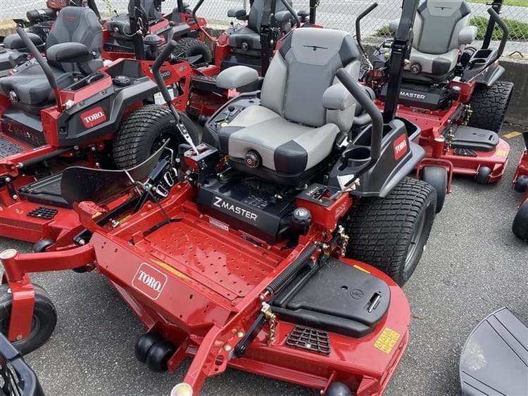 New Toro 72910 5000 Series Zero Turn Mower