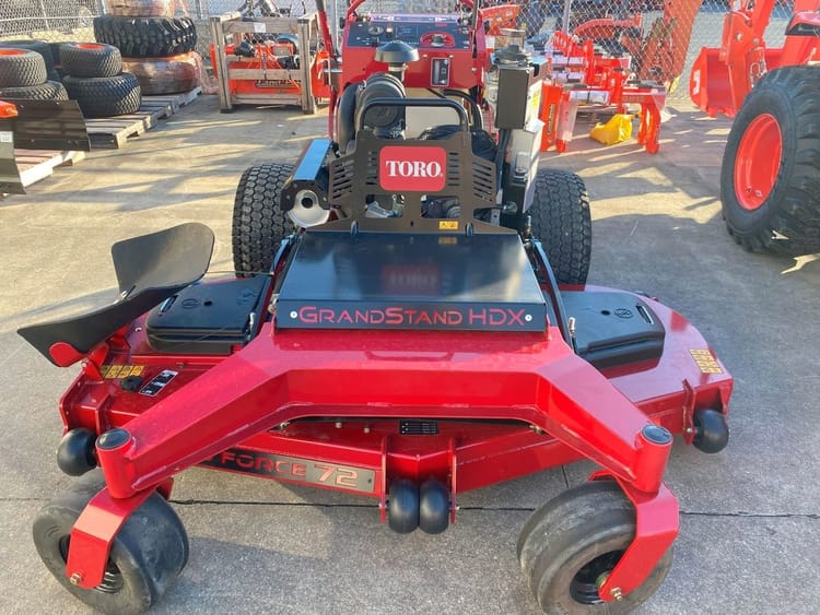 Toro 72517 Grand Stand 72″ 37HP EFI Stand on Mower