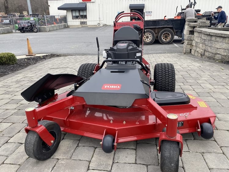 PRE SEASON WINTER SALE 44430 Commercial Walk Behind Mower